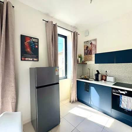 Le Nemausus, T2, Coeur De Nimes, Lit 160 Et Clim